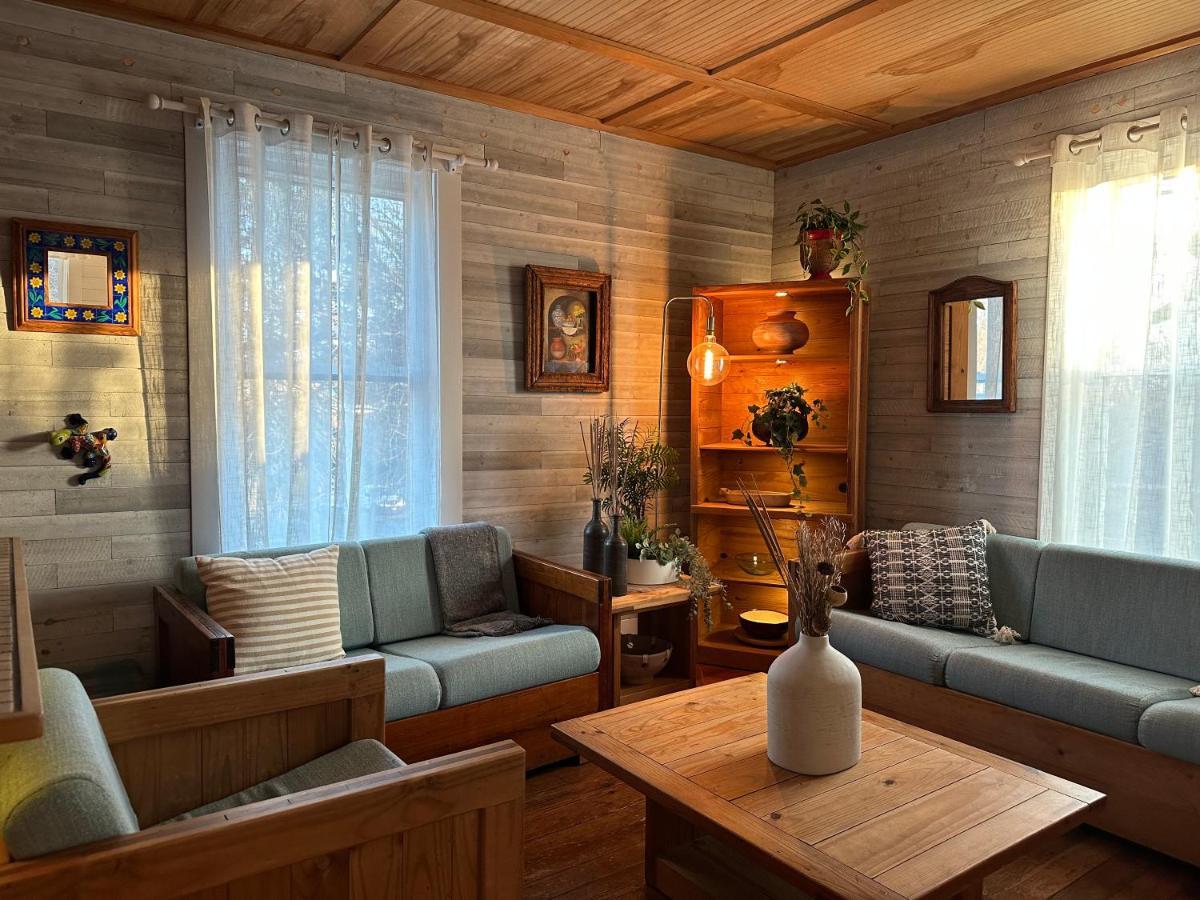 Retreat Near Beaches Глостер Экстерьер фото
